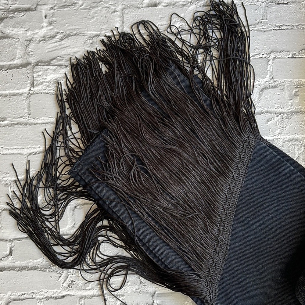 ZARA | Fringe hem crop jeans in black - Picture 4 of 13